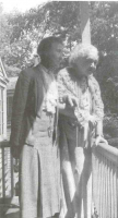 Fig. 13: Elsa Staude con Maja Einstein nella casa di Albert a Princeton